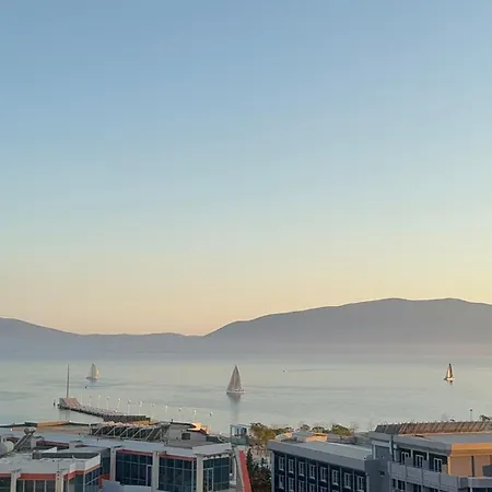 Marmar-apartment In Vlorë