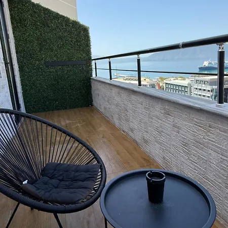 Marmar-apartment In アパート