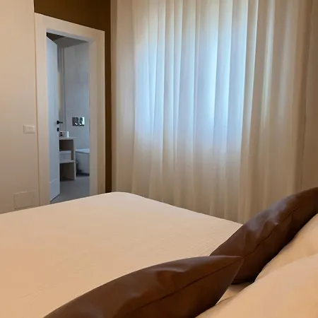 Marmar-apartment In Vlorë